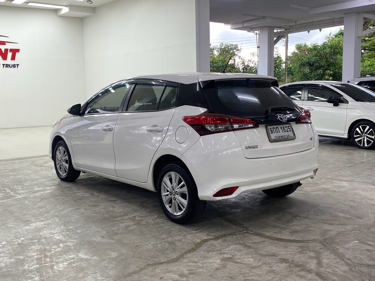 2019 Toyota Yaris 1.2E รูปที่ 4
