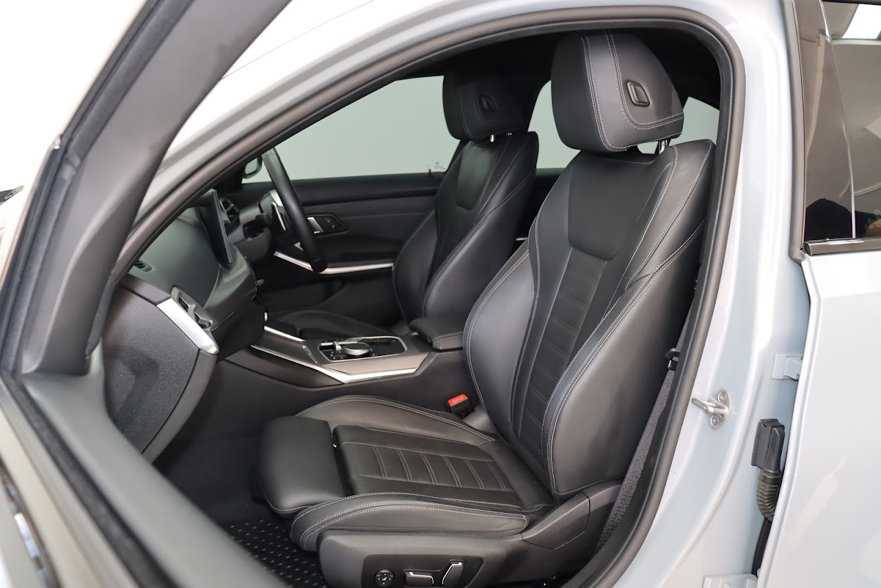 2025 BMW 320d 320d M Sport รูปที่ 3