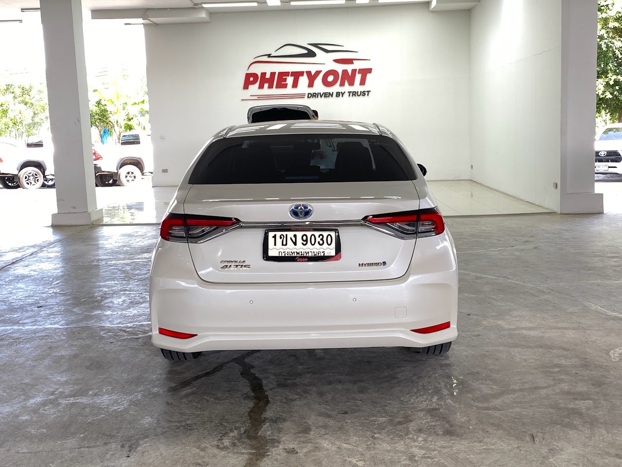 2020 Toyota Altis 1.8Hybrid Entry มือสอง สีขาว รูปที่ 8