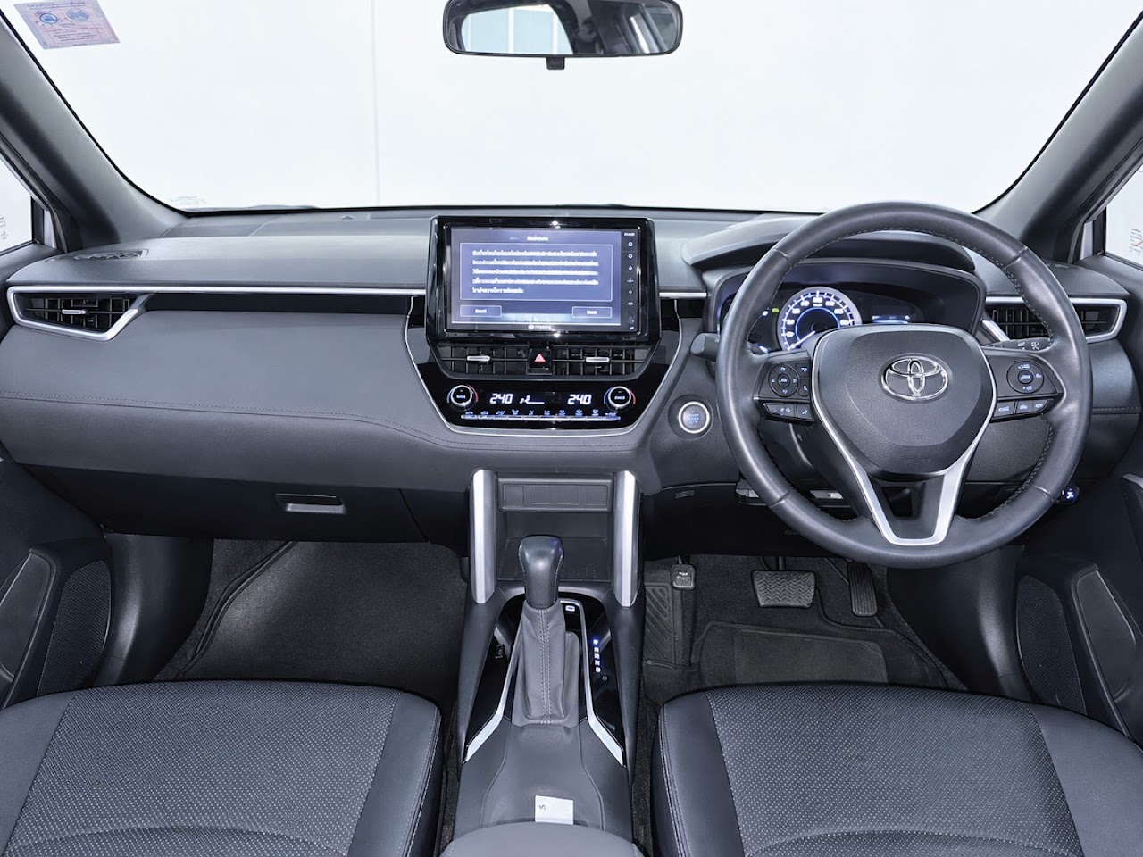 2023 Toyota Corolla Cross 1.8Hybrid Smart รูปที่ 2