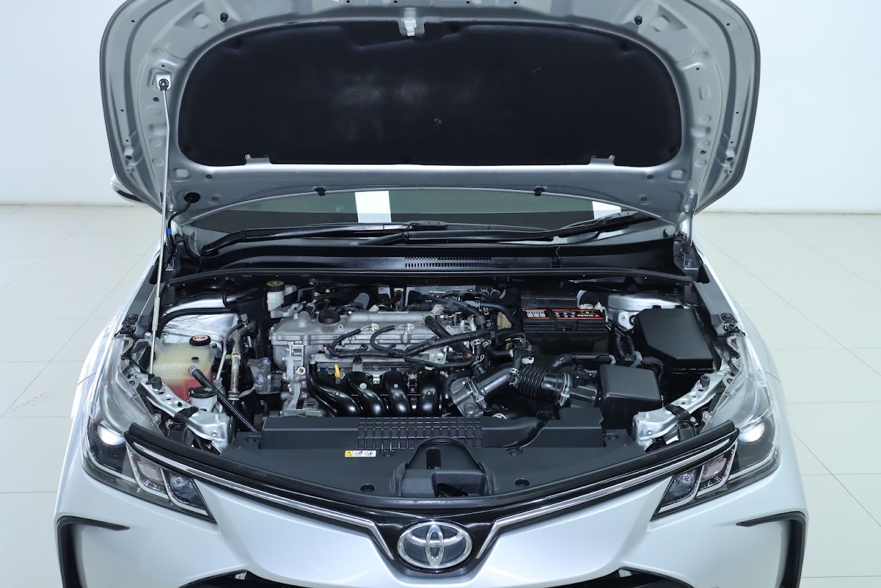 2020 Toyota Altis 1.6G มือสอง สีบรอนซ์เงิน รูปที่ 9
