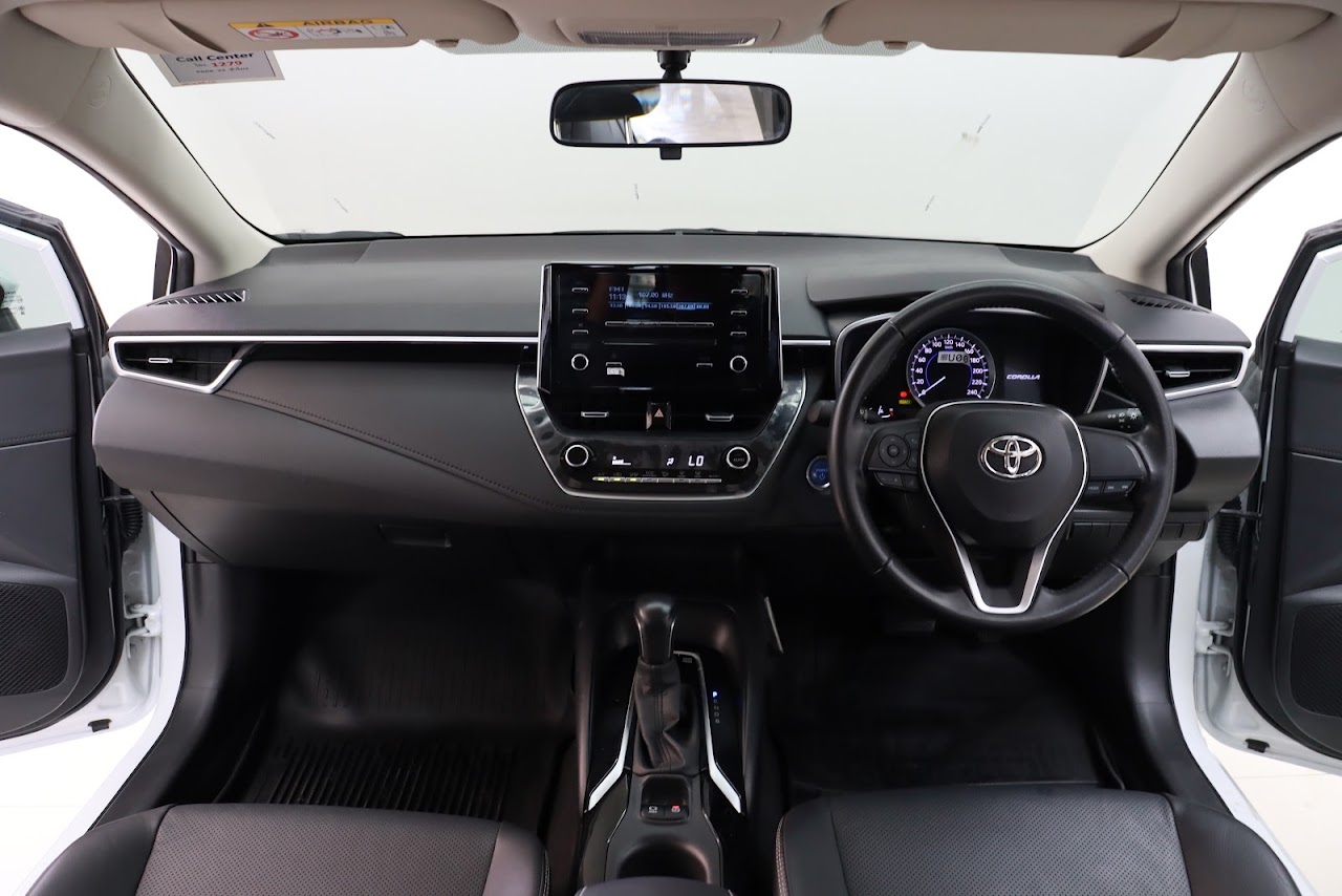 2021 Toyota Altis 1.8Hybrid Smart มือสอง สีขาว รูปที่ 5