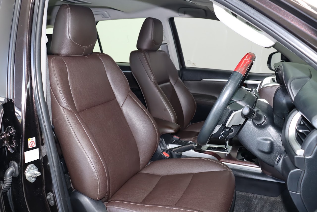 2018 Toyota Fortuner 2.4V 4WD รูปที่ 10