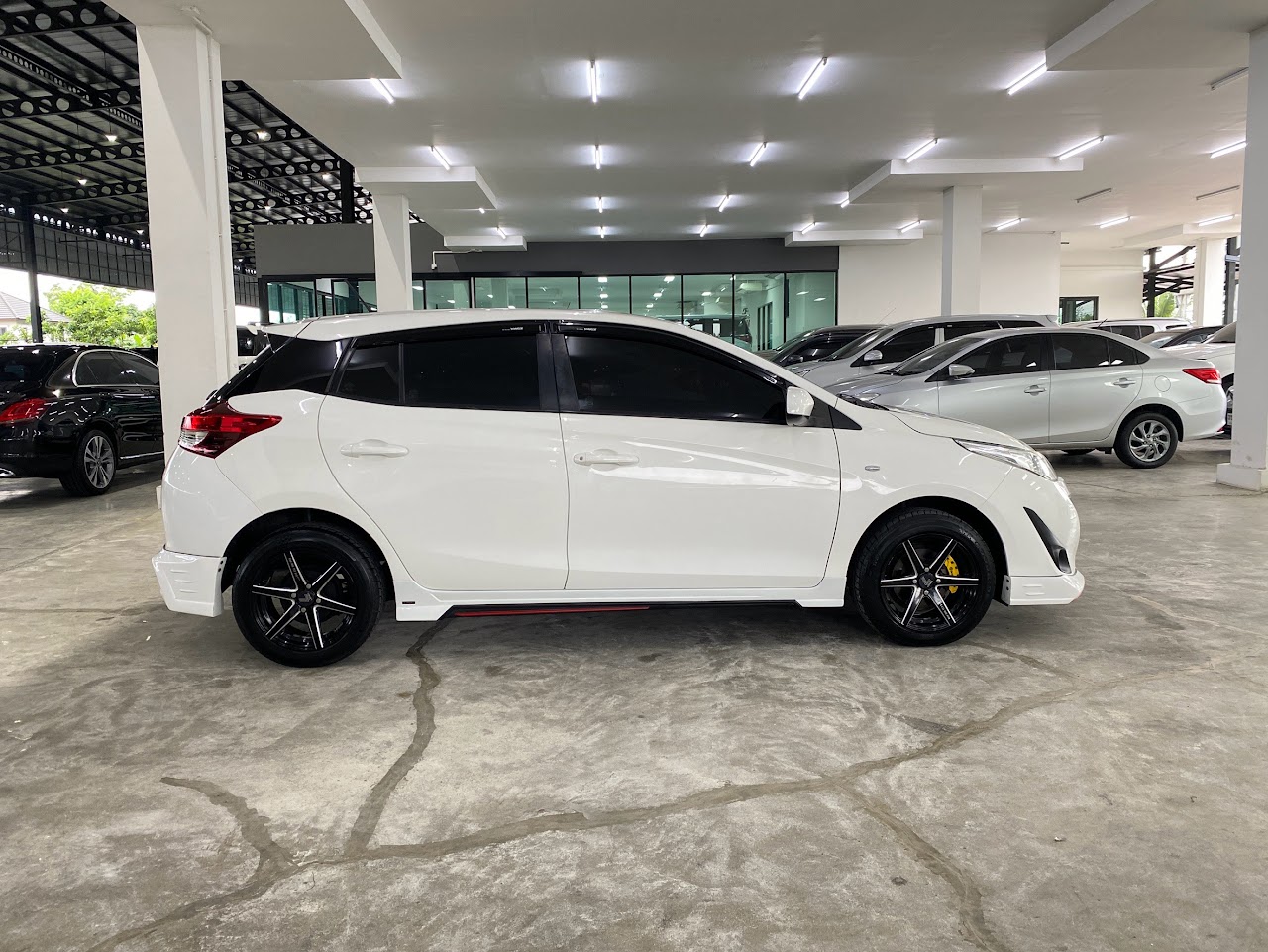 2018 Toyota Yaris 1.2J รูปที่ 6