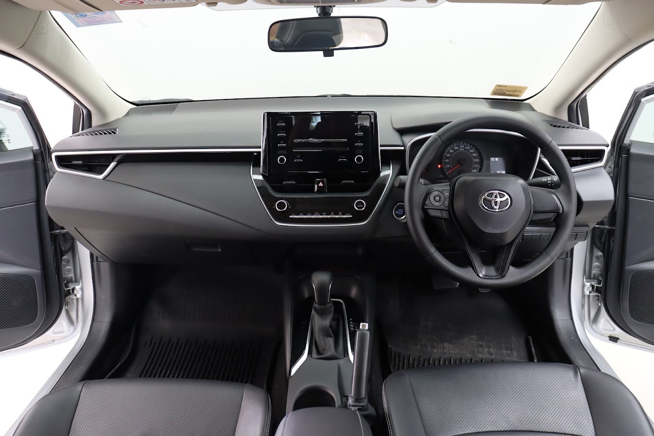 2020 Toyota New Altis 1.6G รูปที่ 6