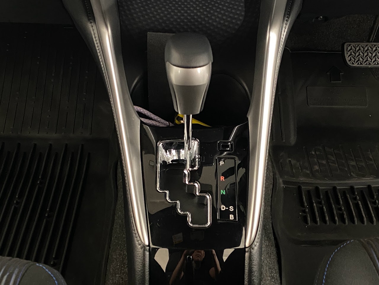 2017 Toyota Yaris 1.2G รูปที่ 18