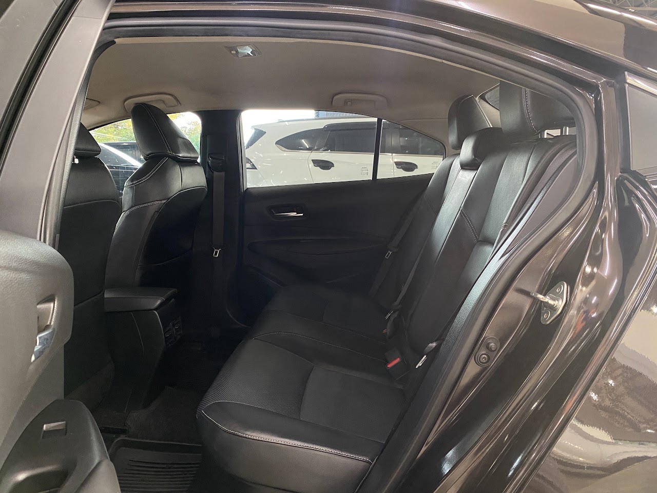 2022 Toyota Altis 1.8Hybrid Premium รูปที่ 15