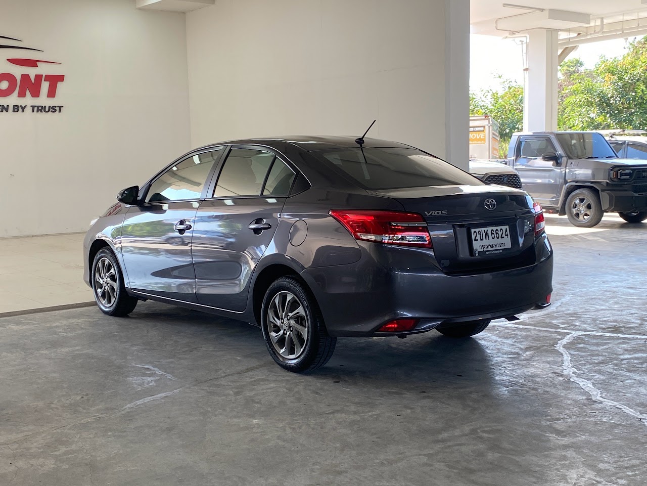 2022 Toyota Vios 1.5MID รูปที่ 6