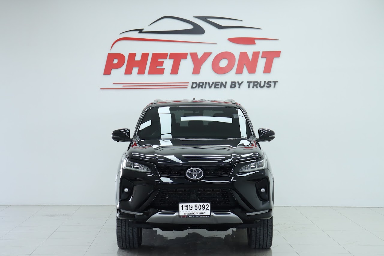 2021 Toyota Fortuner 2.4 Legender 4WD รูปที่ 9