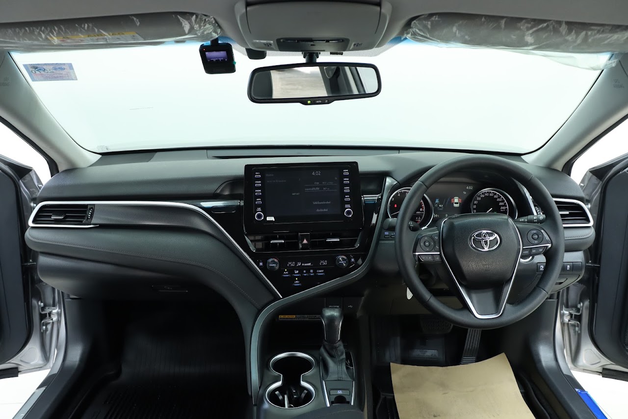2022 Toyota Camry 2.5Sport MNC รูปที่ 6