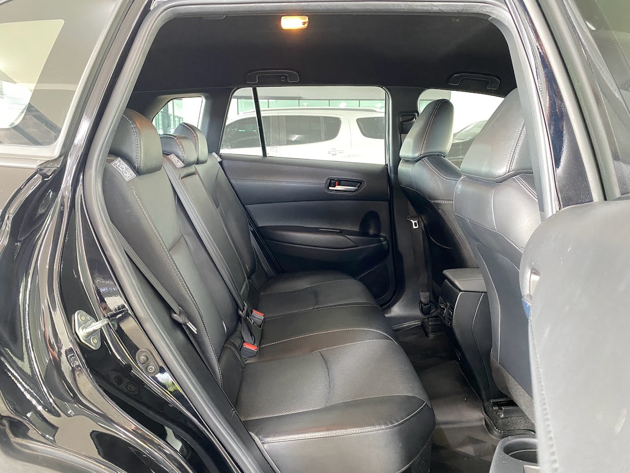 2022 Toyota Corolla Cross 1.8Hybrid Smart รูปที่ 16